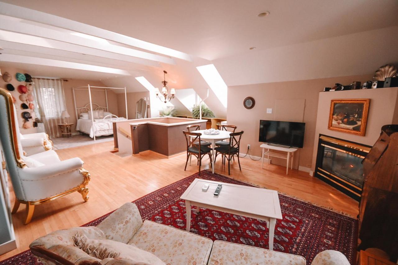 Bellas Castle Bed&Breakfast Morden Exterior foto